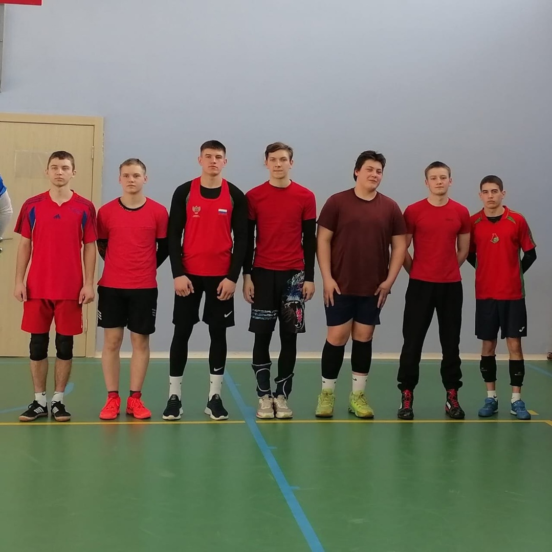 Муниципальный этап соревнований по волейболу среди спортивных клубов общеобразовательных организаций Тайшетского района.